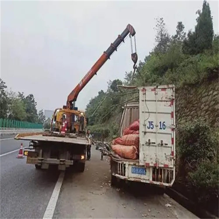 昌乐了解道路救援吊车费用的细节与影响因素